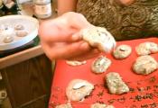 Chinese Almond Cookies