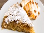 How To Make Swedish Apple Cake (Äppelkaka)