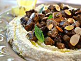 Hummus With Seasoned Meat Or Mushrooms
