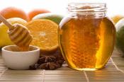 What Are The Benefits Of Strained Raw Honey?