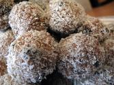 Coconut-fruit Balls