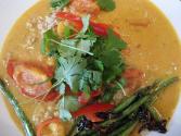 Simple Curried Prawns
