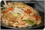 Chicken And Noodles In Sesame Ginger Dressing