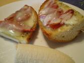 Open Faced Sandwiches With Gravy