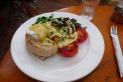 Poached Eggs On Spinach With Hollandaise Sauce