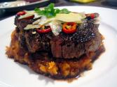 Red Wine And Chilli Steaks
