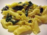 Pasta In Spinach Soya Sauce