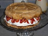 
Strawberry Party Meringue