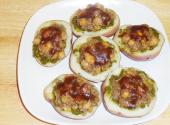 Indian Potato Skins With Chickpeas Topping