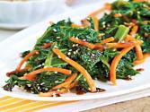 Kale, Carrots & Sesame Seeds With Stir-fry Sauce 