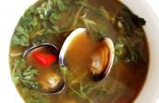 Korean Mugwort Soup And Mugwort Rice Cake