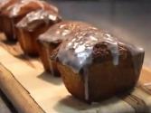 How To Make Lemon Drizzle Cakes