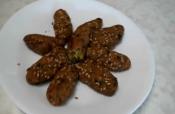 Methi Muthiya For Undhiyu - Fenugreek Leaves Dumplings