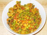 Mushroom And Peas Curry