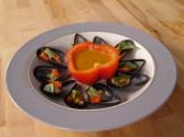 Steamed Mussels And Spicy Red Curry Sauce