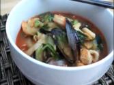 Korean Food: Spicy Seafood Noodles (짬뽕=jjambbong)