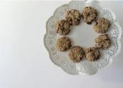 Crunchy Oatmeal Cranberry Cookies
