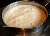 Onion Cloute Flavored Bread Sauce