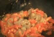 Spaghetti With Shrimp, Bacon, Garlic And Tomatoes