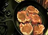 Pan Seared Pork Chops With Grapes And Red Wine 