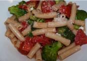 Gluten Free Penne With Tomato And Broccoli