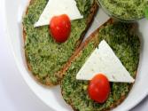Pesto Spread - Quick And Easy