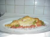 Phyllo Cones With Spinach And Ricotta Filling ,salsa