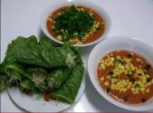 Raw Lettuce-sprout Rolls With Tomato And Date Soup