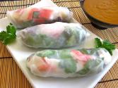 Raw Rice Paper Spring Rolls With Peanut Dipping Sauce