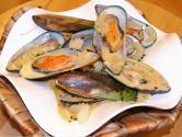 Red Curry Mussels With Coconut Milk