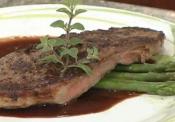 Seared Beef Sirloin Filet With Garlic Chianti Pan Sauce