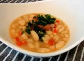 Smoked Pork Shank With White Beans
