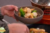 Soba Noodle With Chicken Broccoli And Pineapple