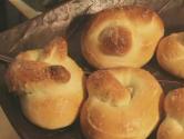Glazed Pretzel Bread