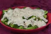 Steamed Broccoli With Cashew And Almond Gravy