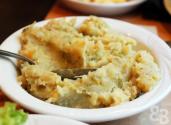 Stoemp Topped With Crispy Ham (belgian Mash With Ham)