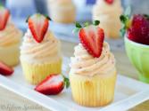 Real Fresh Strawberry Buttercream Cupcakes Recipe | How To Make Real Buttercream