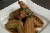 Quick Fried Chicken Wings With Hot And Spicy Sauce