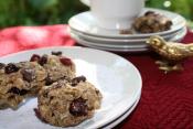 Vegan Cranberry Oatmeal Cookies