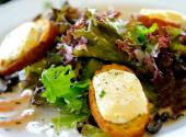 Warm Goat Cheese Salad