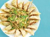 Wegmans Pot Stickers With Cabbage & Snow Peas 