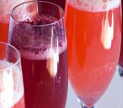 Pom-berry Bellini