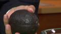 Tips To Cut An Avocado