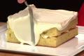 How To Crumb Coat A Cake