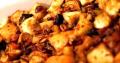 How To Make Apple-Raisin Stuffing For Pork