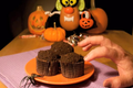 BlackOut Cupcakes: Cupcake Show #10