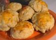 Southern Style Cheesy Buttermilk Biscuits