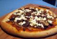 CARAMELIZED ONION, MUSHROOM AND GOAT CHEESE PIZZA