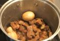 How To Make Stir Fried Caramelized Pork
