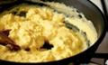 How To Make Cheesy Garlic Scrambled Eggs